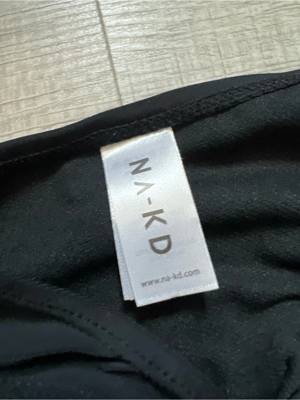 NA-KD Black Tie-Front Bra Bikini Top - Women Size Medium